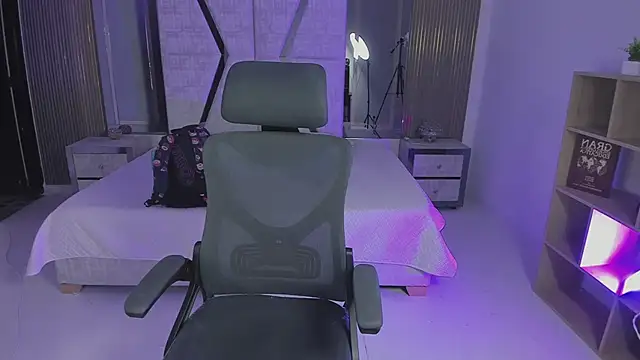 AlliceCopper online show from 1, 10, 2025