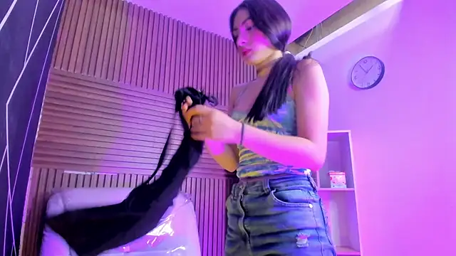 AlliceCopper online show from 11, 11, 2025