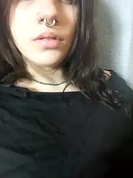 Snapshot of MountysKitten chatting on 9, 9, 2025 MountysKitten online show from 9, 9, 2025