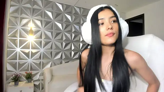 zoerouse  online show from 8, 1, 2026