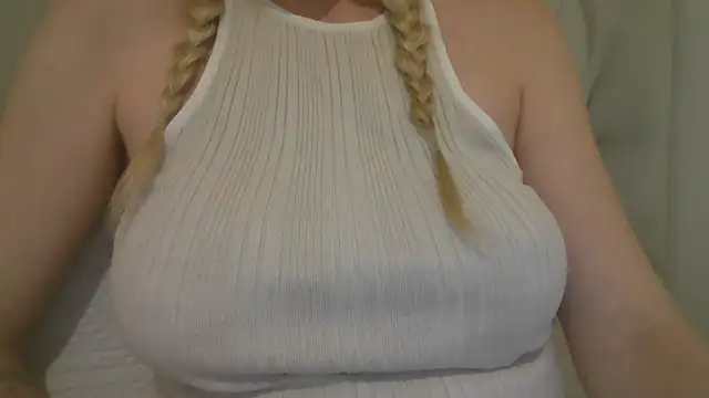 flirty babe x online show from 2, 10, 2025