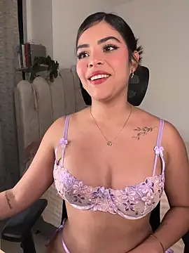 Sara-Evans online show from 17, 11, 2025