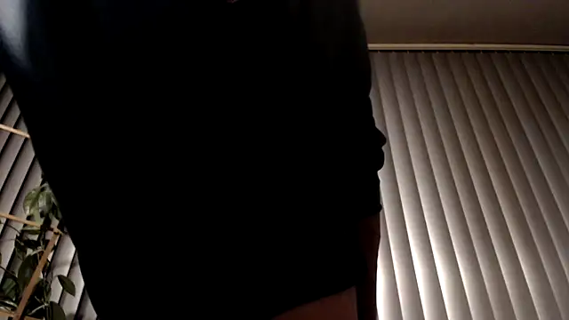 Snapshot of BiglovelyXXL chatting on 28, 9, 2025 BiglovelyXXL online show from 28, 9, 2025