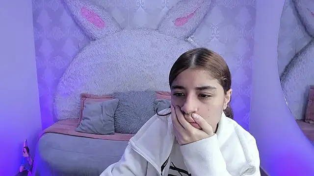 Gaby louse online show from 4, 6, 2026