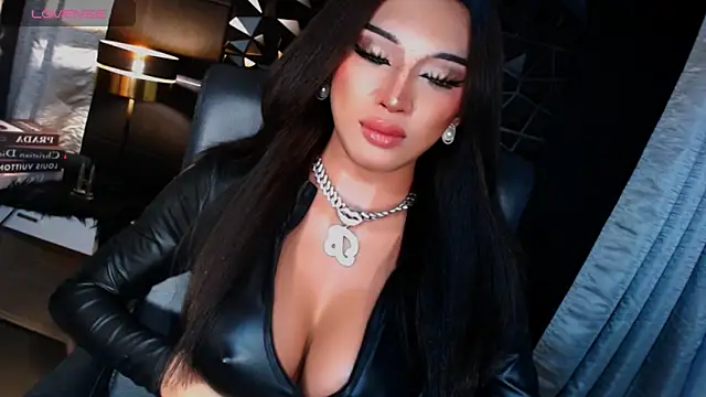 xUrGoddess Bellax online show from 5, 10, 2025