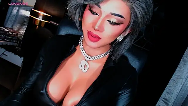 xUrGoddess Bellax online show from 9, 10, 2025