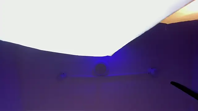 Mia and lexy online show from 3, 11, 2025