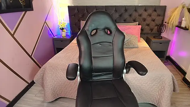 Annie Lii online show from 18, 9, 2025