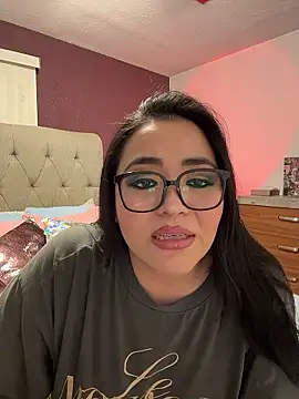 MyHoneyFrida online show from 8, 1, 2026