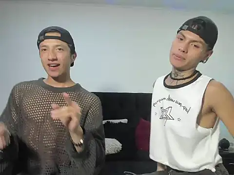 mhatias  online show from 2, 10, 2025