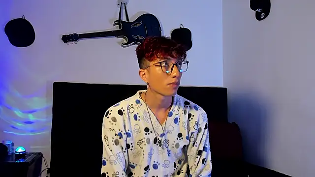 Snapshot of mhatias_ chatting on 17, 2, 2026 mhatias online show from 17, 2, 2026