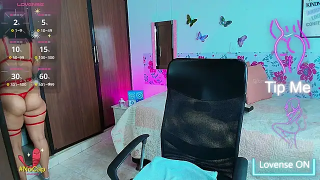 EmilyCoy  online show from 14, 9, 2025