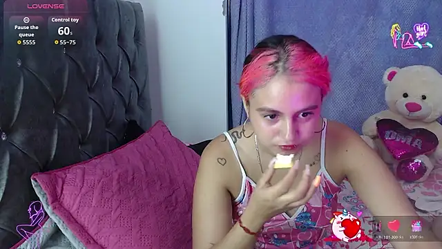 EmilyCoy  online show from 12, 3, 2026