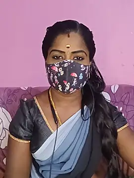 Snapshot of tamilammukuttyy chatting on 18, 5, 2026 tamilammukuttyy online show from 18, 5, 2026
