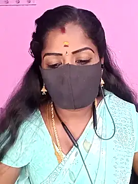 Snapshot of tamilammukuttyy chatting on 23, 4, 2026 tamilammukuttyy online show from 23, 4, 2026