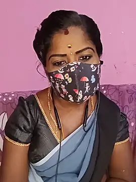 Snapshot of tamilammukuttyy chatting on 17, 5, 2026 tamilammukuttyy online show from 17, 5, 2026