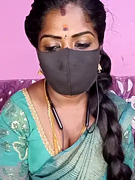 Snapshot of tamilammukuttyy chatting on 25, 4, 2026 tamilammukuttyy online show from 25, 4, 2026