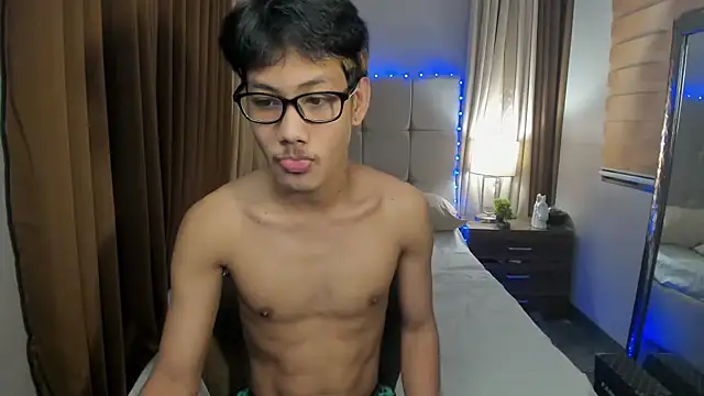 fucking hot2 online show from 13, 9, 2025