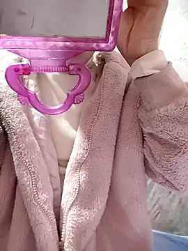 Tin tanny online show from 7, 2, 2026