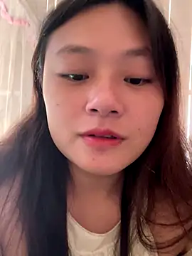 mai-xinh online show from 20, 12, 2025