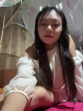 mai-xinh online show from 18, 10, 2025