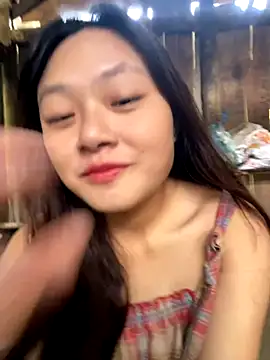 mai-xinh online show from 2, 12, 2025