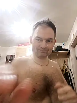 Snapshot of SummerArthur chatting on 13, 9, 2025 SummerArthur online show from 13, 9, 2025