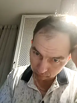 Snapshot of SummerArthur chatting on 16, 9, 2025 SummerArthur online show from 16, 9, 2025