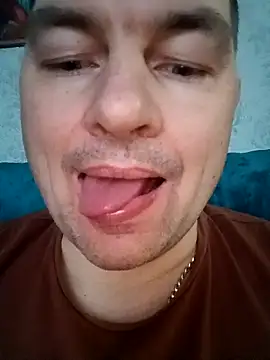 Snapshot of SummerArthur chatting on 3, 11, 2025 SummerArthur online show from 3, 11, 2025