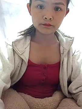 xinhxinhcute online show from 23, 10, 2025