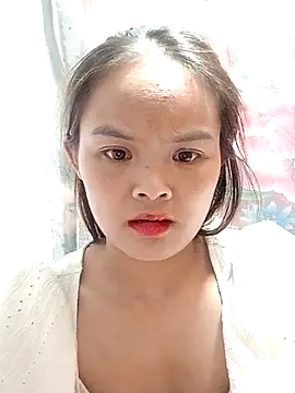 xinhxinhcute online show from 6, 10, 2025