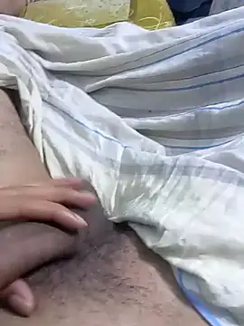 Snapshot of Bangladeshi_Big_male chatting on 7, 10, 2025 Bangladeshi Big male online show from 7, 10, 2025