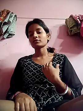 Hot Mayra  online show from 2, 11, 2025