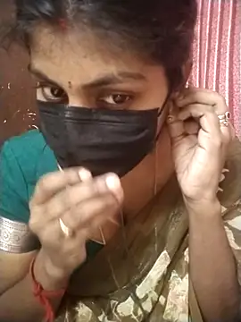 Snapshot of Nithiila chatting on 29, 11, 2025 Nithiila online show from 29, 11, 2025