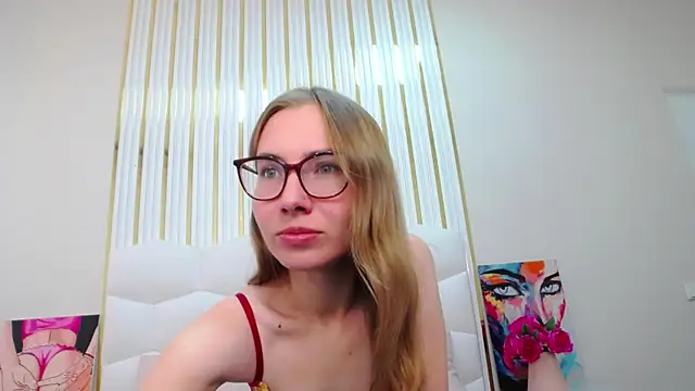 JessieJuss online show from 26, 9, 2025