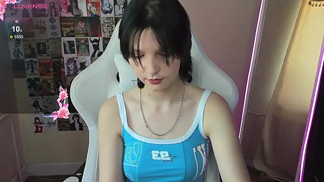 AudreyyKim online show from 29, 10, 2025