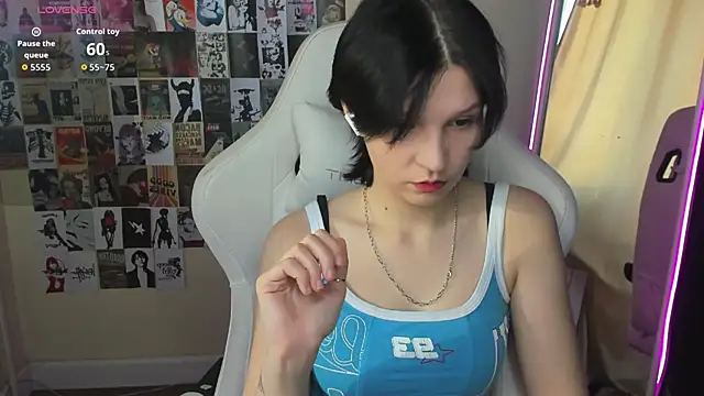 AudreyyKim online show from 15, 10, 2025