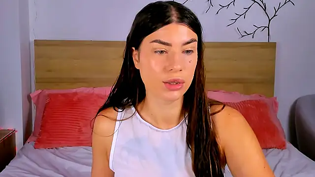 Bella Davis love online show from 11, 10, 2025