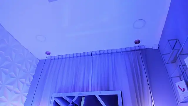 MAGIC TESSA online show from 13, 12, 2025