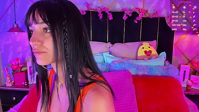 LindaWz  online show from 26, 2, 2026