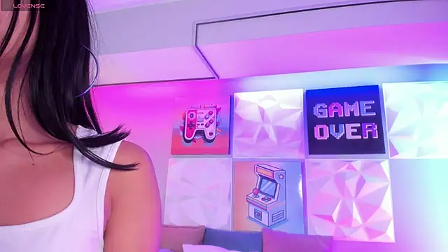 LindaWz  online show from 22, 11, 2025