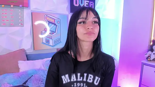 LindaWz  online show from 17, 12, 2025