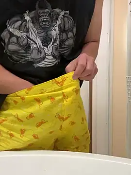 Snapshot of sukebegorilla chatting on 8, 2, 2026 sukebegorilla online show from 8, 2, 2026