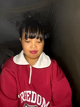 Snapshot of delwyn- chatting on 26, 9, 2025 delwyn- online show from 26, 9, 2025