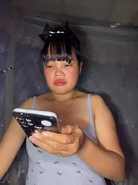 Snapshot of delwyn- chatting on 15, 10, 2025 delwyn- online show from 15, 10, 2025