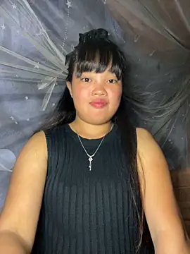 Snapshot of delwyn- chatting on 22, 10, 2025 delwyn- online show from 22, 10, 2025