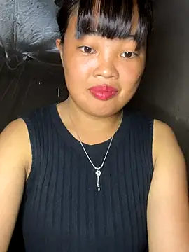 Snapshot of delwyn- chatting on 23, 9, 2025 delwyn- online show from 23, 9, 2025