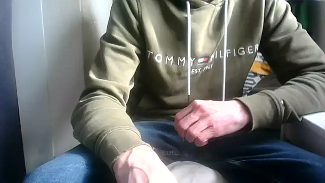 juju78jujuu online show from 18, 4, 2026