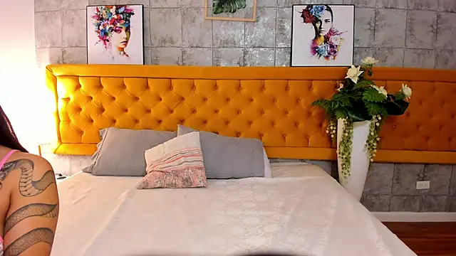 LiilithNova online show from 18, 11, 2025