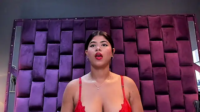 MilaRiva online show from 24, 4, 2026